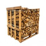 MÉLANGE DE BOIS DURS – DEMI-PALETTE – 25 CM – PALETTE 1 M3 – 1.5 STÈRES